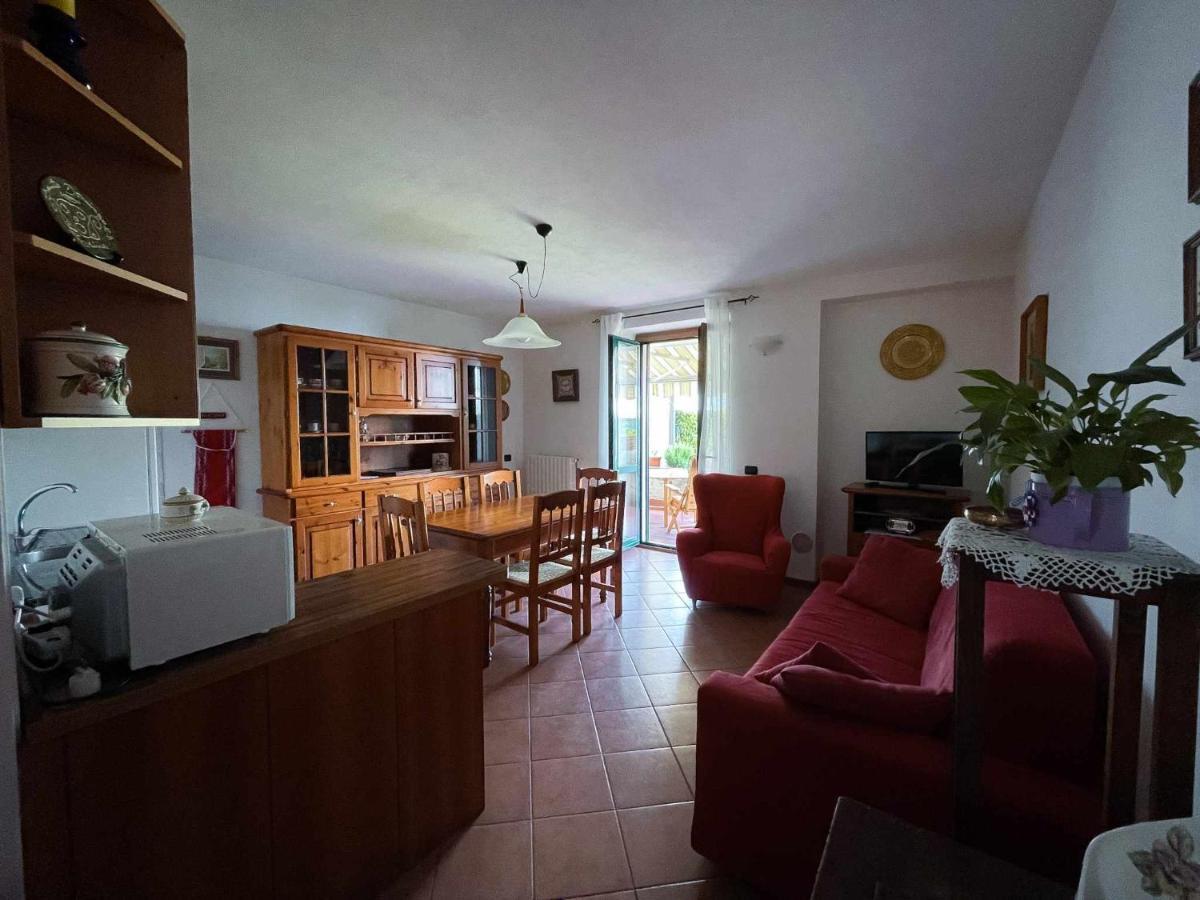 La Gioiosa Apartment With Garden Terrace Civenna Екстер'єр фото